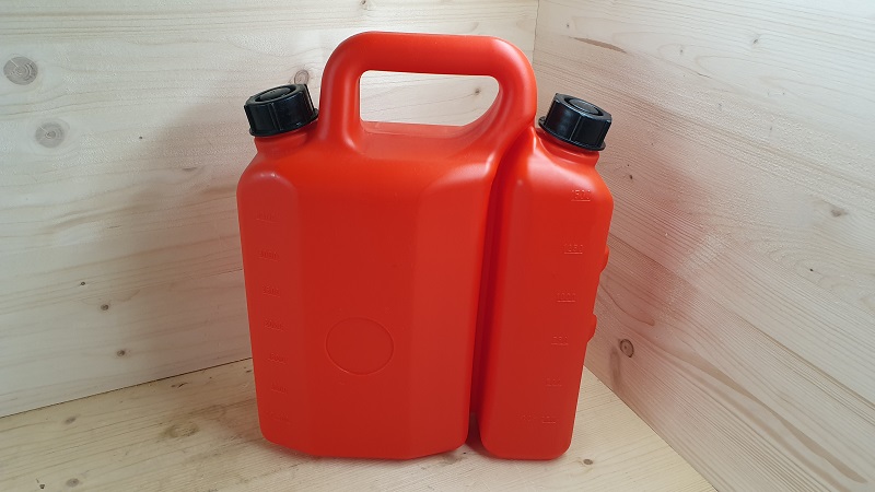Kombikanister, klein für 3,5 L Benzin + 1,5 L Öl, Treibstoff und Öl Zubehör  - casty
