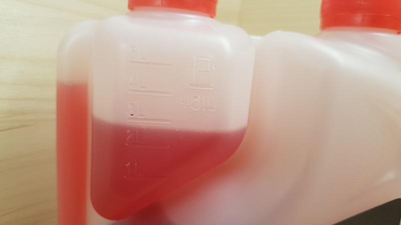500 ml 2 Taktöl semisynthetic rot Dosierflasche für Freischneider