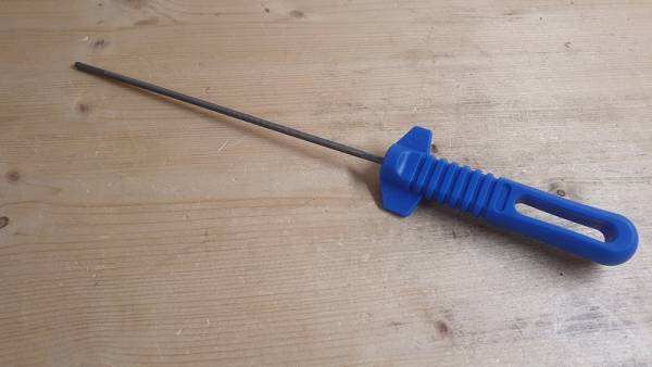 Feilengriff Blau mit Schärfewinkel kpl. mit Kettenfeile 4 mm, für 3/8 Hobby Sägekette