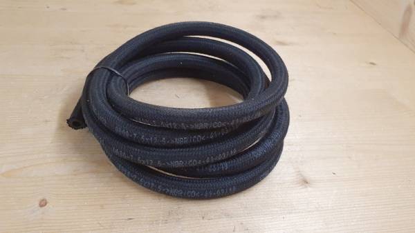 Benzinschlauch 2.5 m Ring, schwarz, gewebeummantelt (Øi = 7.5/ ØA = 12.5)